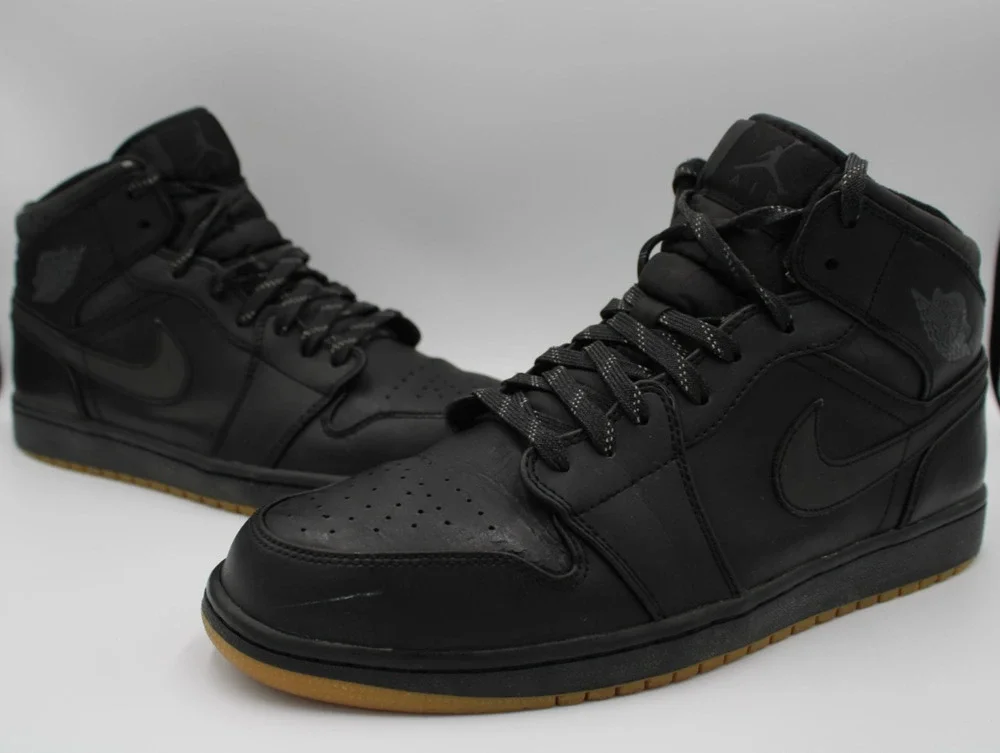Size 11.5 - Jordan 1 Retro Mid Winterized Black Anthracite AA3992-002 MSRP $245